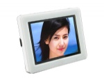 Digital photo frame